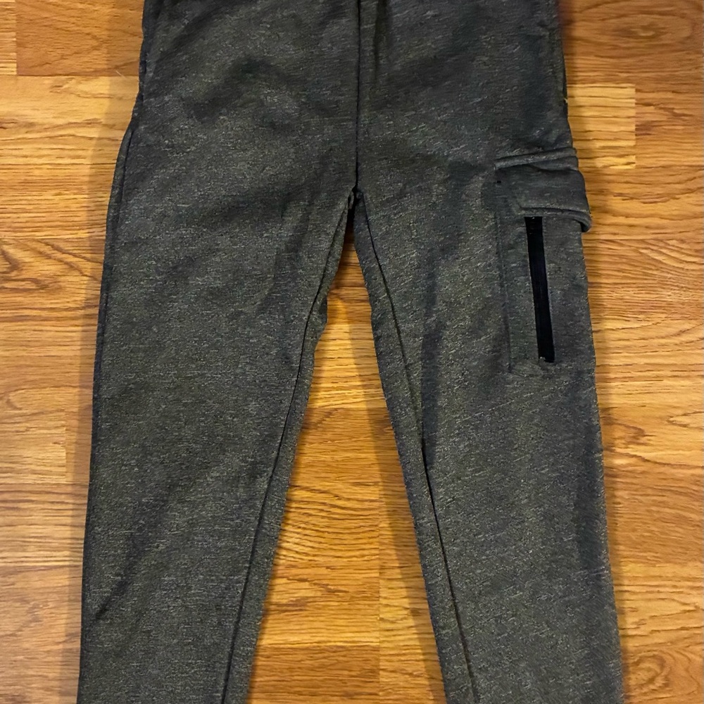 Boy's Jackets And Pants Bundle With SpongeBob And Avengers Set Size 7 And 6/7. - Picture 8 of 11